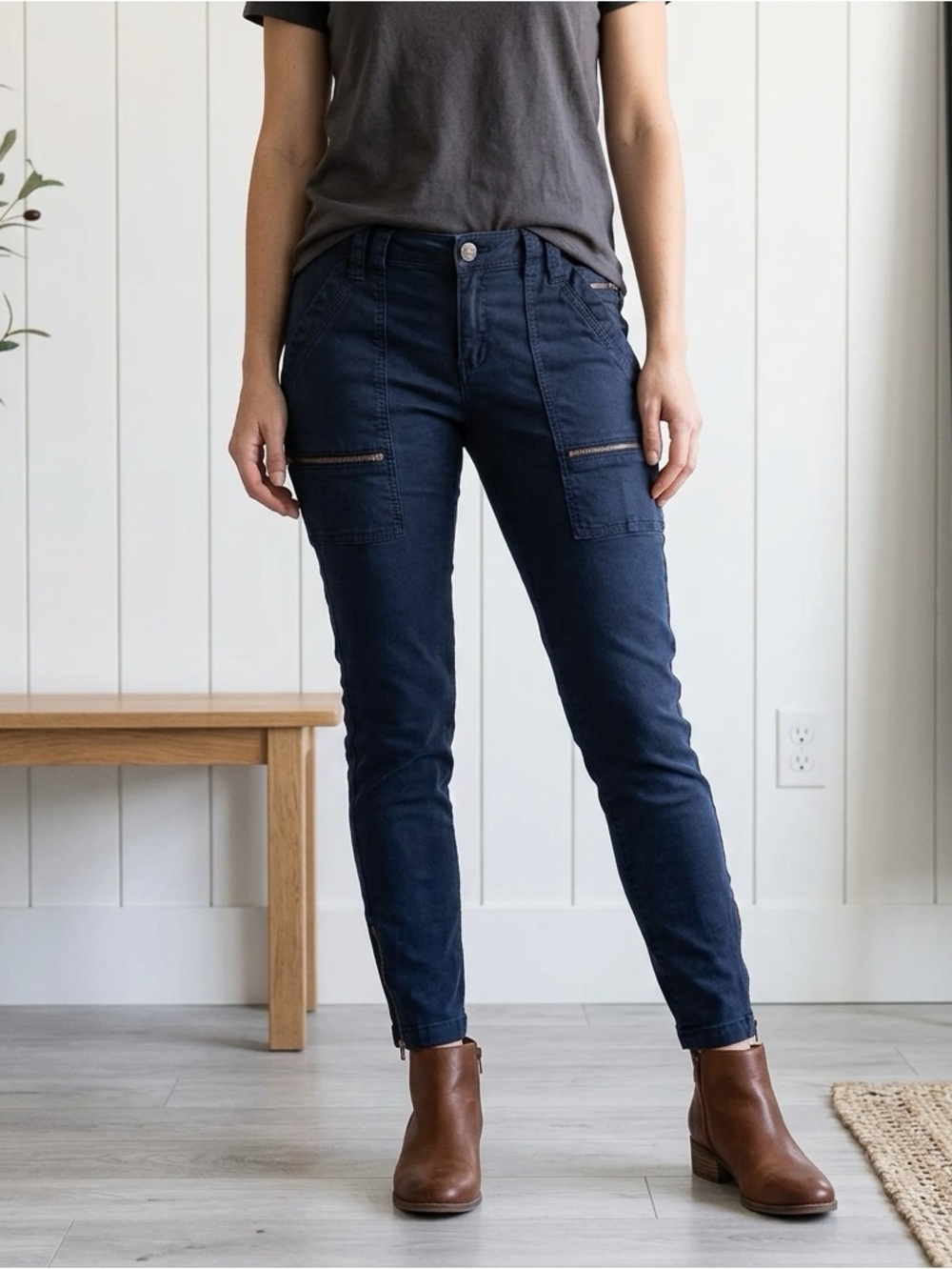 Joie Navy Cargo Park Skinny Jeans Utility Zip Pockets Size 31 Stretchy